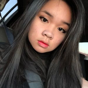 Meet your Posher, Camielle